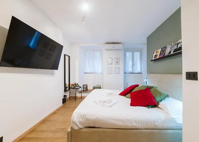 Giano Host - Capro Genova