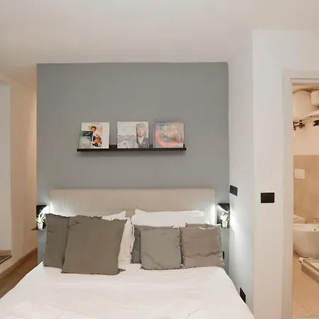 1' To The Station - Ac - Self Check-in - Netflix Apartament *